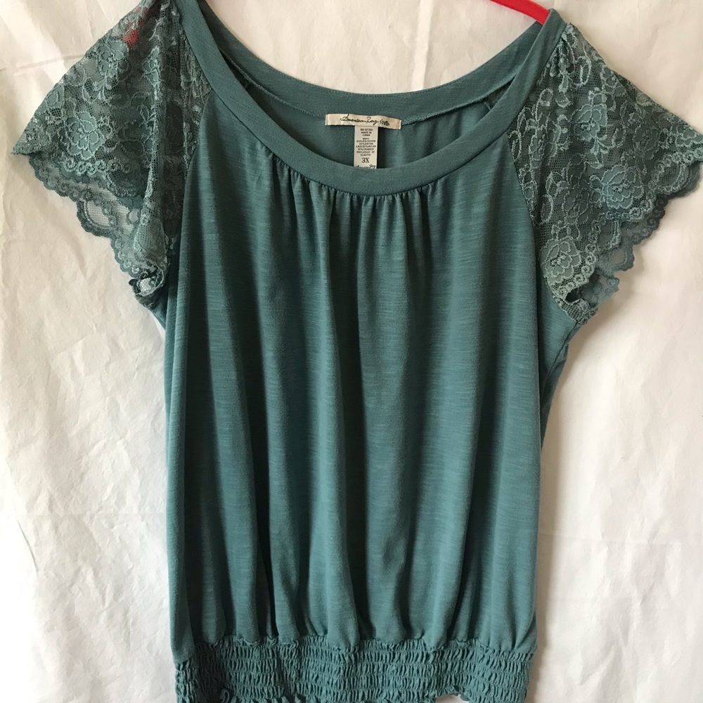 Cute tag says 3X fits like 1X